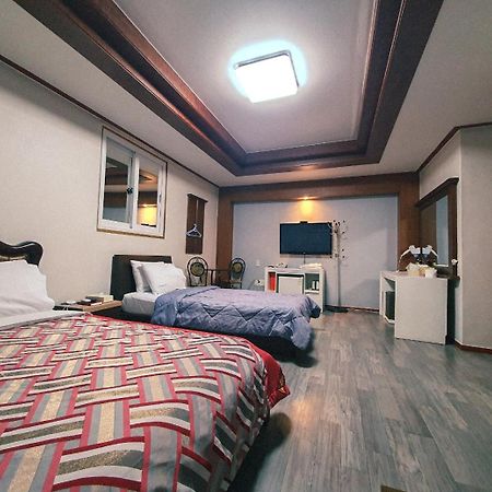 Galleria Hotel Andong Exterior foto