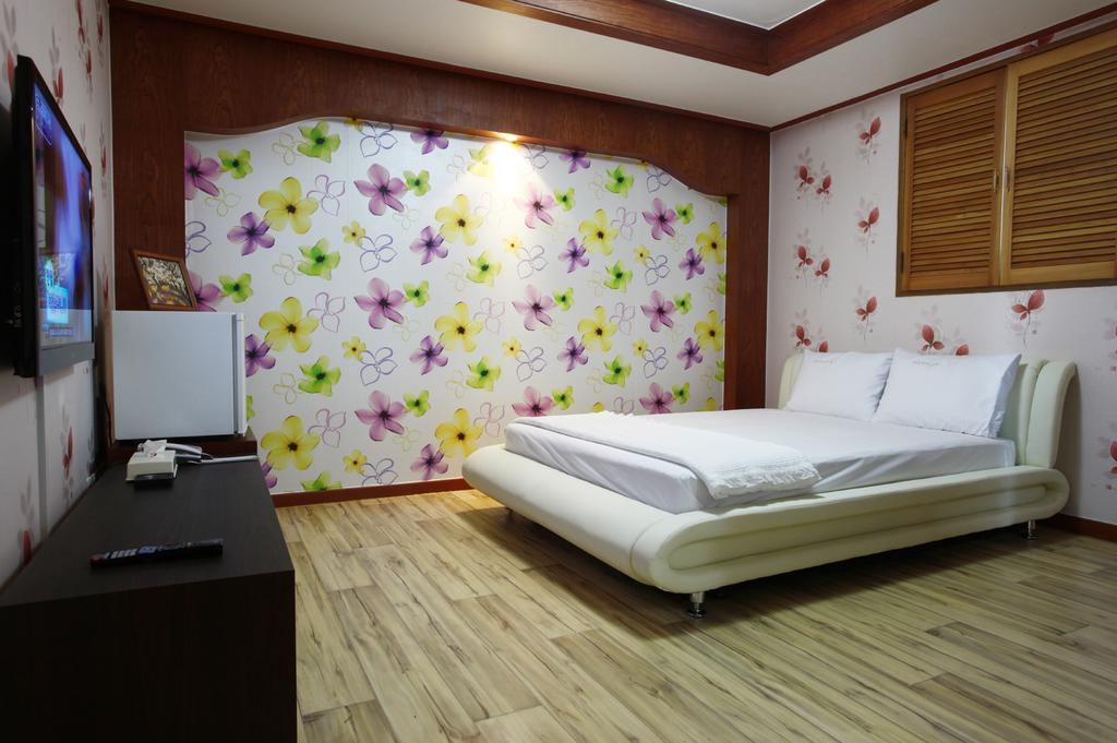 Galleria Hotel Andong Exterior foto