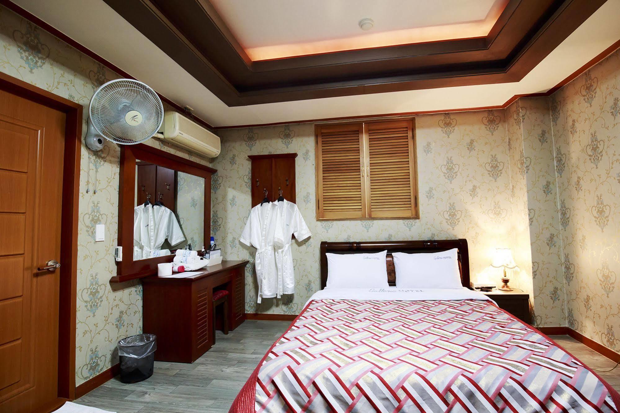 Galleria Hotel Andong Exterior foto